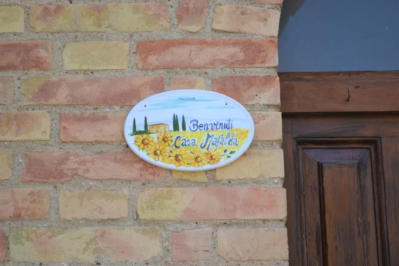Elegante Casa Mafalda Con Vista Montalcino Italy